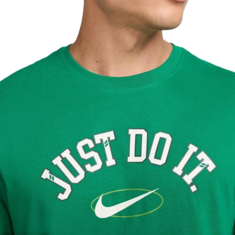 NIKE MĘSKA MŁODZIEŻOWA KOSZULKA T-SHIRT BAWEŁNIANY PREMIUM FZ5377-365