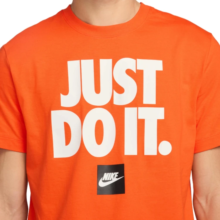 NIKE MĘSKA MŁODZIEŻOWA KOSZULKA T-SHIRT BAWEŁNIANY PREMIUM DZ2989-819