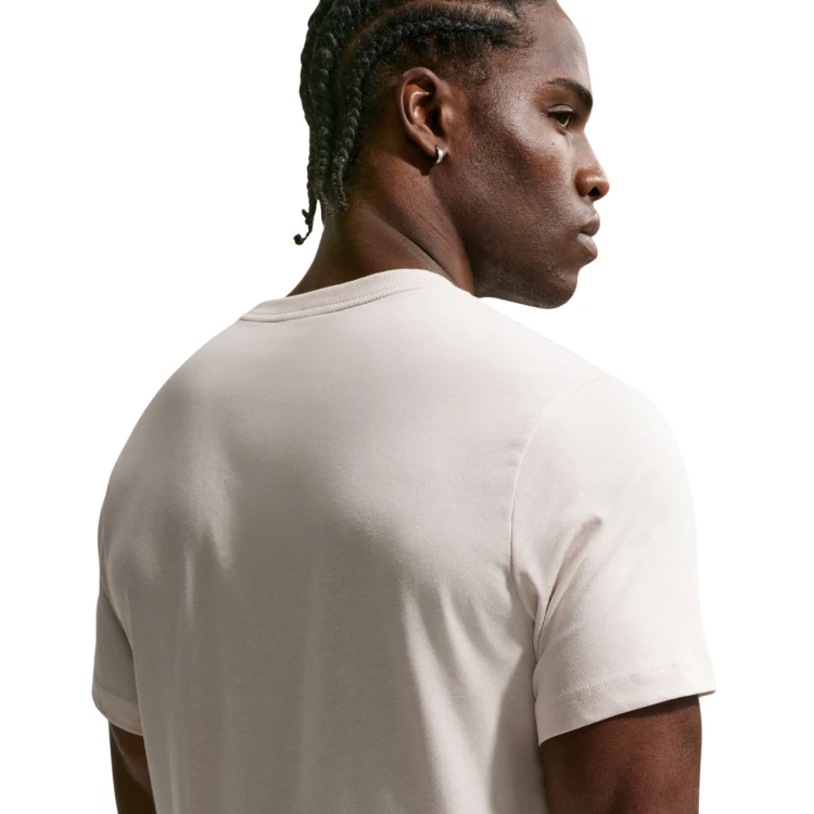 NIKE MĘSKA MŁODZIEŻOWA KOSZULKA T-SHIRT BAWEŁNIANA MAŁE LOGO AR4997-105